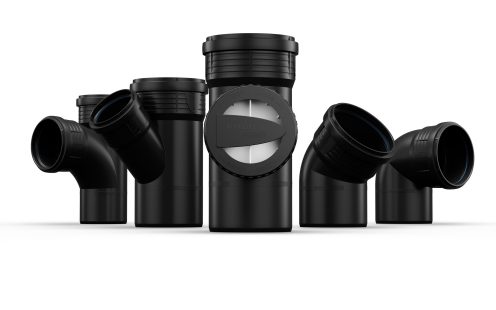 Overview of Master3Plus fittings and accessories placed together on a white background | Pipelife