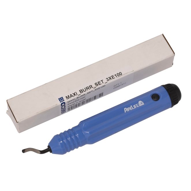 Universal internal chamfering tool